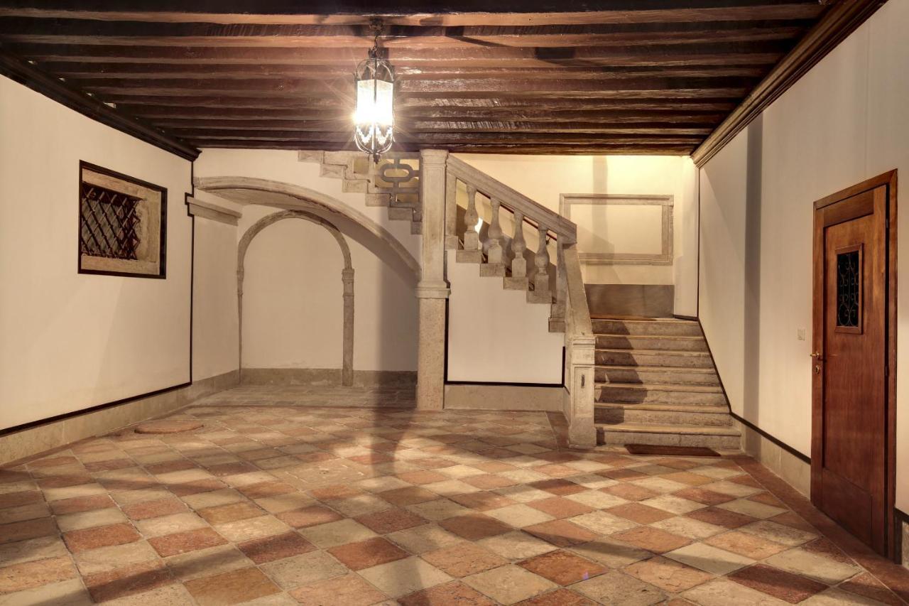 Residenza Valier - Rialto By Wonderful Italy Apartment Venice Exterior photo