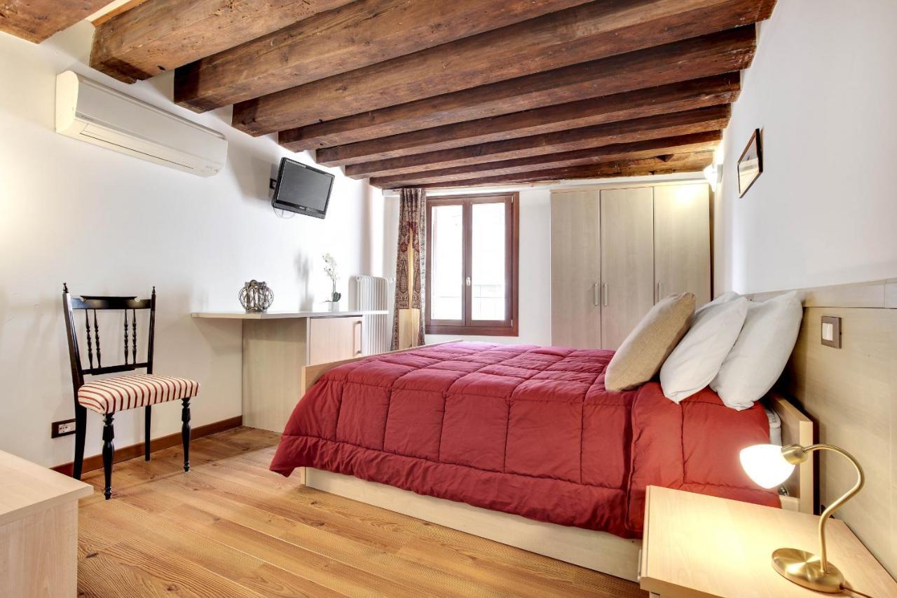 Residenza Valier - Rialto By Wonderful Italy Apartment Venice Exterior photo