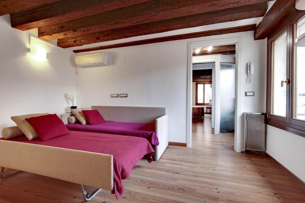 Residenza Valier - Rialto By Wonderful Italy Apartment Venice Exterior photo