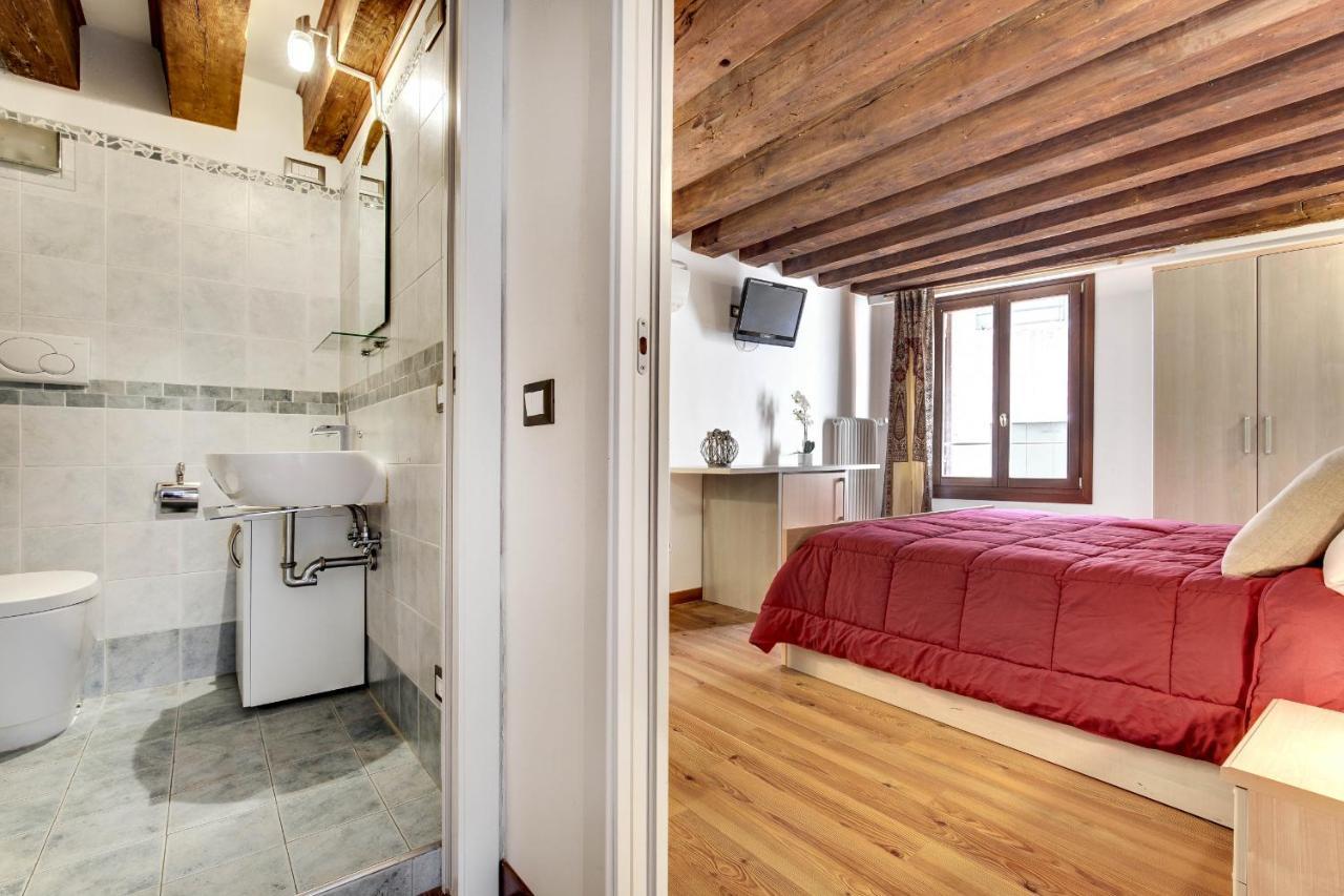 Residenza Valier - Rialto By Wonderful Italy Apartment Venice Exterior photo